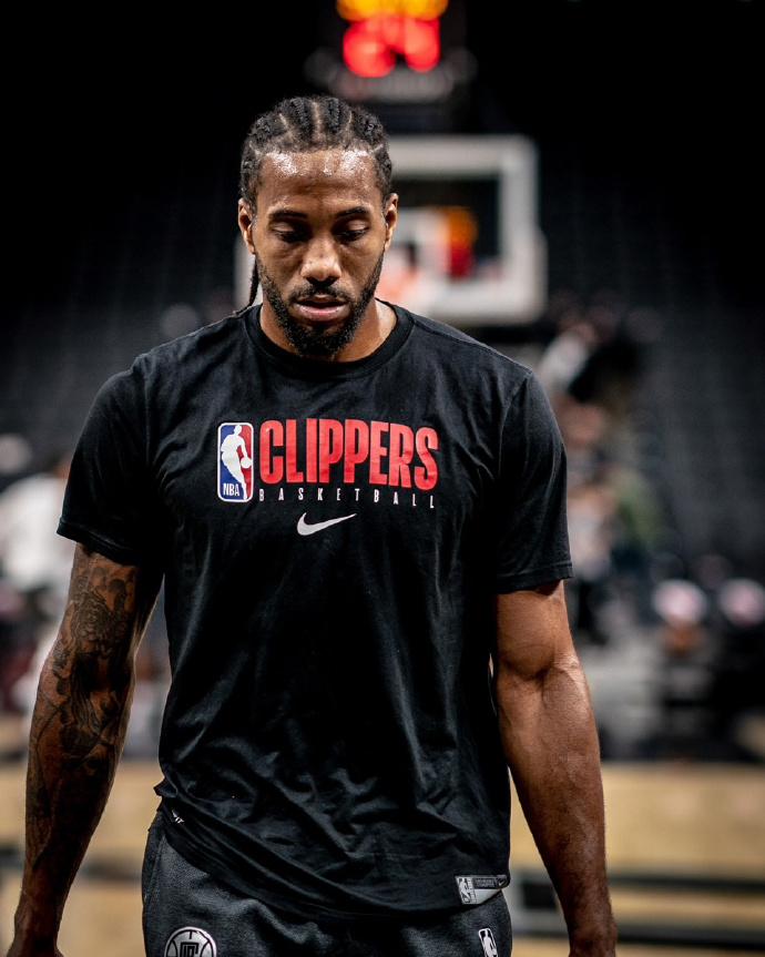 记者：国脚王钰栋有望拿下今年国内球员最重磅奖项（记者称王钰栋有望斩获年度国内球员最高荣誉）