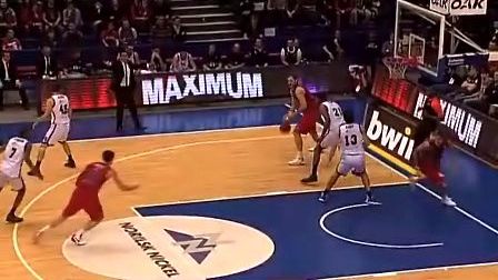 皇马高层聚焦伤病潮，矛头指向体能教练（皇马高层将伤病潮归咎于体能教练）