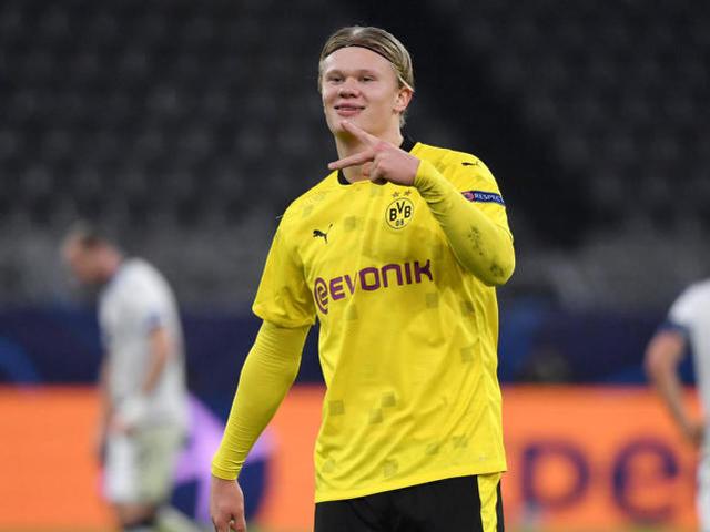 战术失误，换人错误，临场指挥太差！袁志执教水平急需提高（战术失策、用人失当、临场指挥欠佳，袁志执教水平亟需提升）