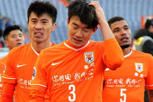 伊萨奇巴希主场1-3负瓦基弗！（瓦基弗客场3-1击败伊萨奇巴希）