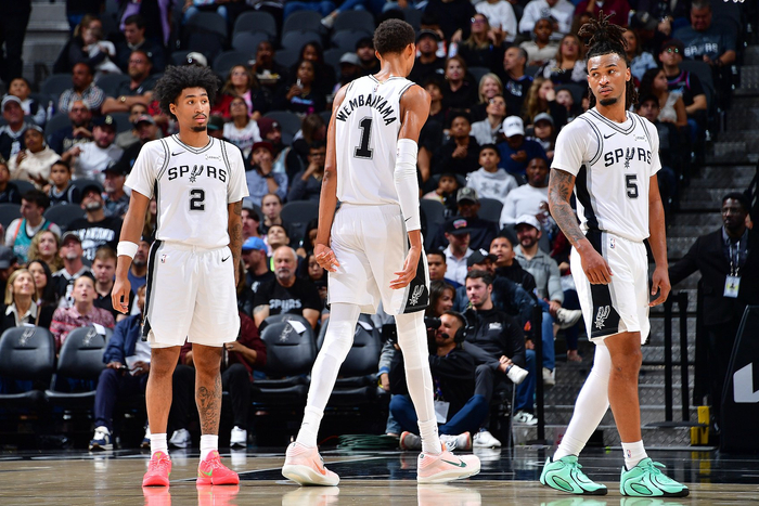 3-0！埃格努出任队长首秀 25分+MVP 领衔米兰女排豪取意甲开门红（米兰女排3-0迎意甲开门红，埃格努队长首秀轰25分当选MVP）