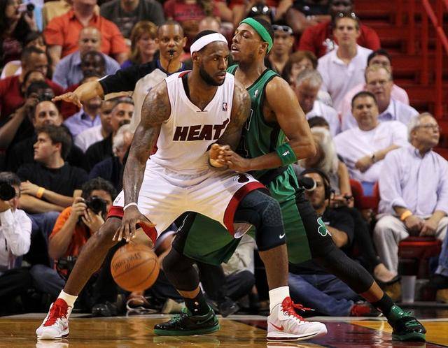 都争分夺秒 都争分夺秒